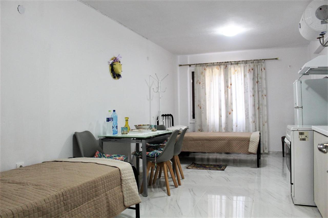 Sissy Apartments By The Sea Nikiana Extérieur photo