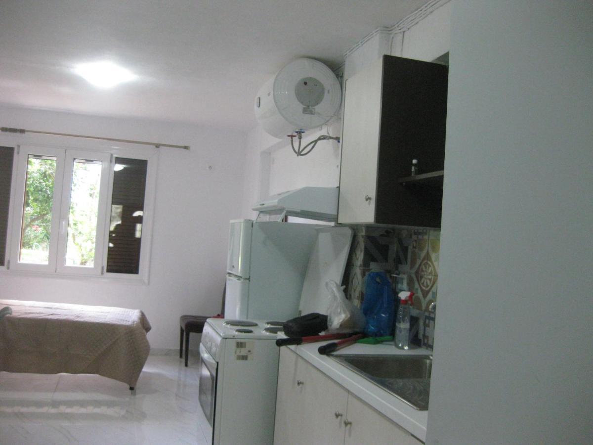Sissy Apartments By The Sea Nikiana Extérieur photo