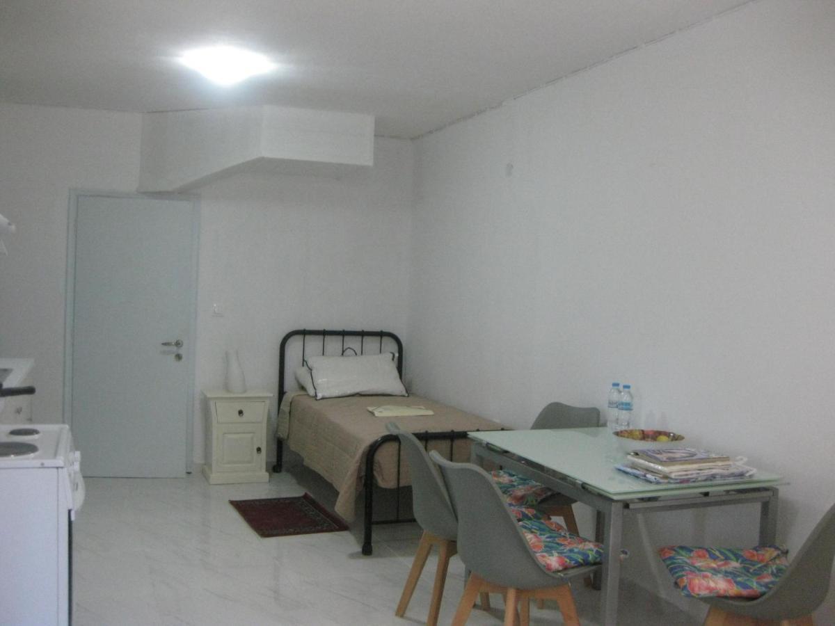 Sissy Apartments By The Sea Nikiana Extérieur photo