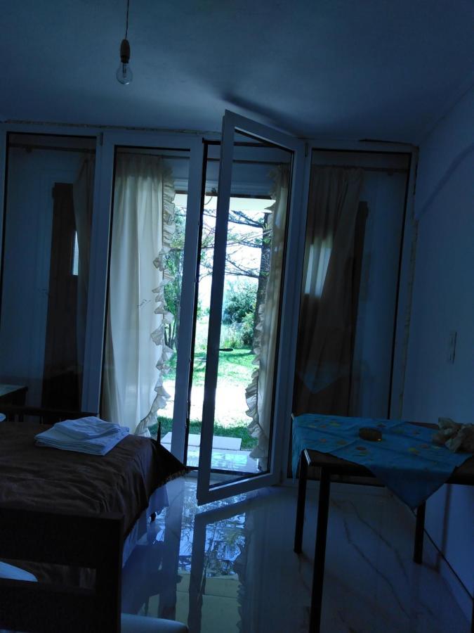 Sissy Apartments By The Sea Nikiana Extérieur photo