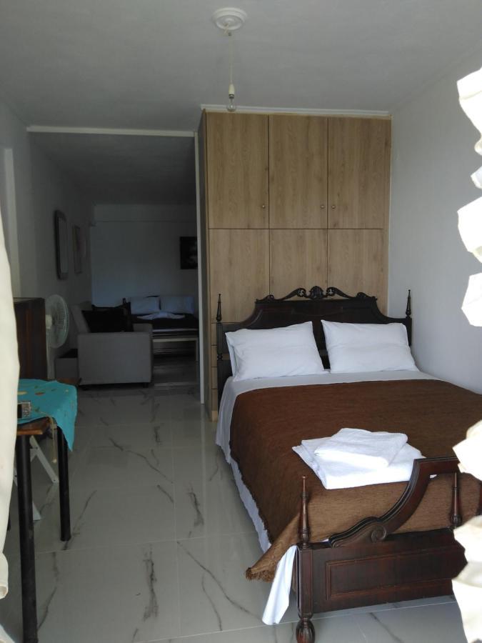 Sissy Apartments By The Sea Nikiana Extérieur photo