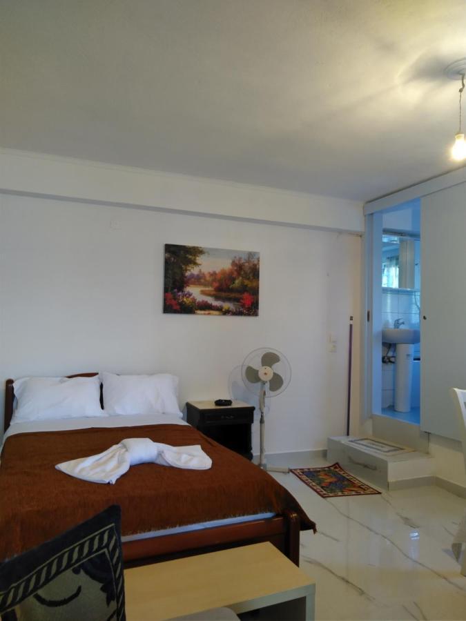 Sissy Apartments By The Sea Nikiana Extérieur photo